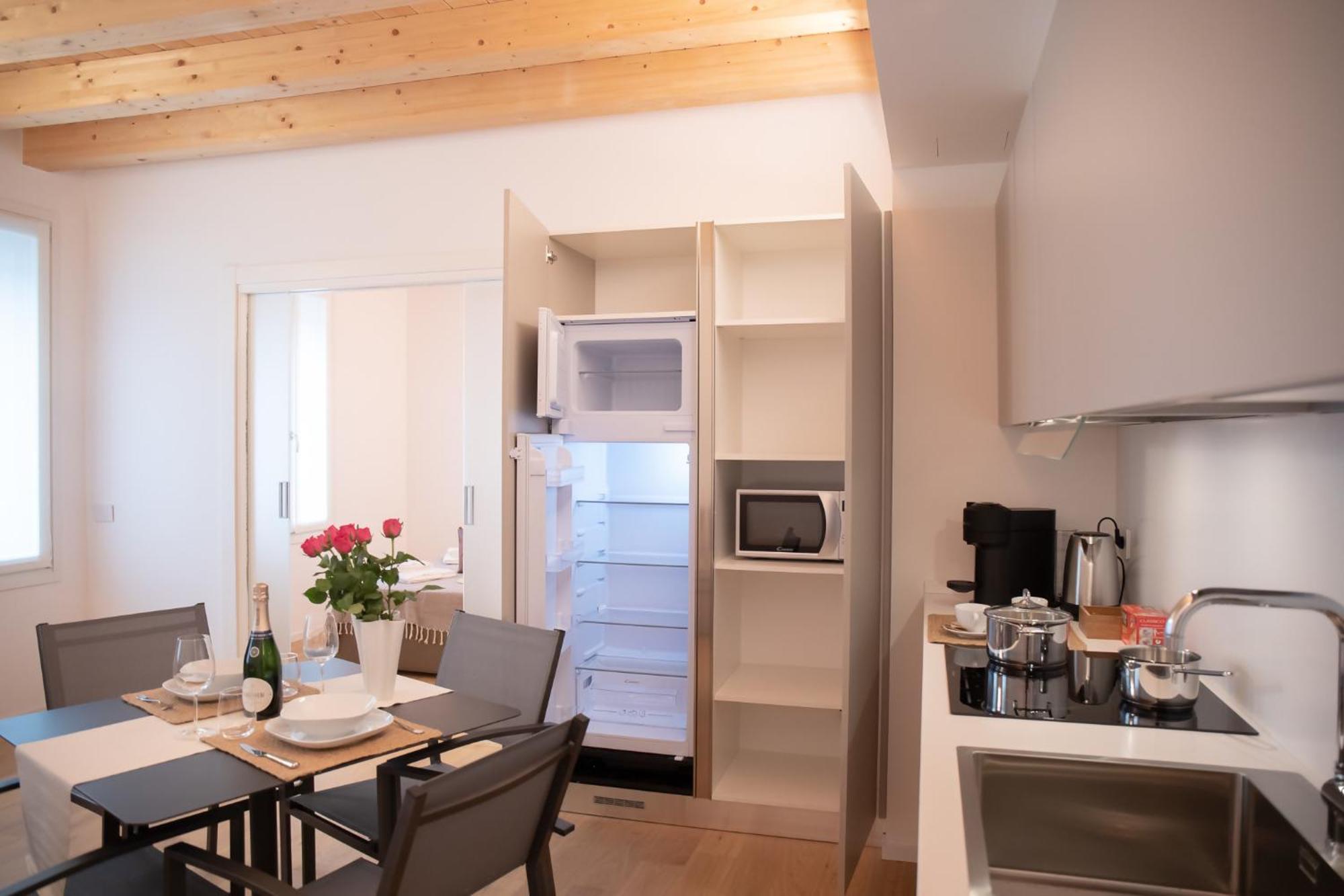 Amendola City View Apartments Suite Romantica Como Exterior photo
